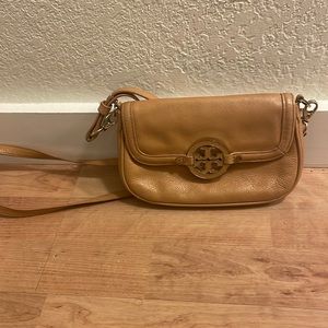 Biege Tory Burch Crossbody